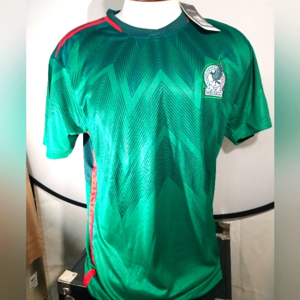 Mexico soccer jersey fan version green or